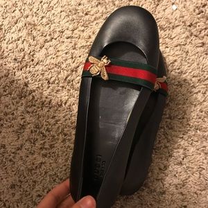 Gucci Shoes - Gucci Flats Web Stripe Bee size 38 Gucci Shoes - Gucci Flats Web Stripe Bee size 38
